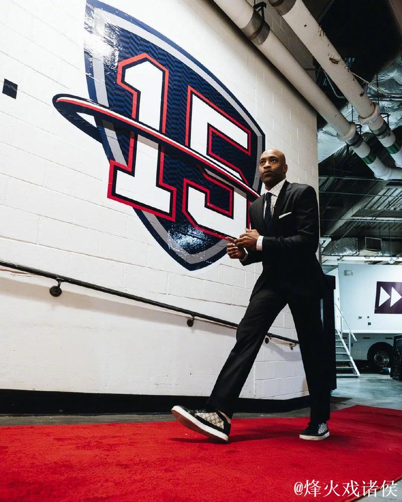 卡特感慨篮网退役球衣：梦想实现 感恩不已