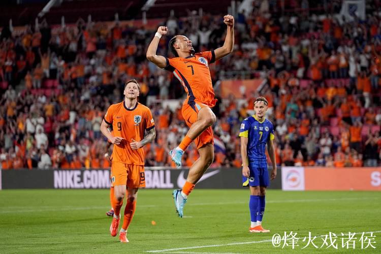 欧国联-齐尔克泽联手加克波破门 荷兰5-2横扫波黑取得首胜 欧国联-齐尔克泽联手加克波破门 荷兰5-2横扫波黑取得首胜